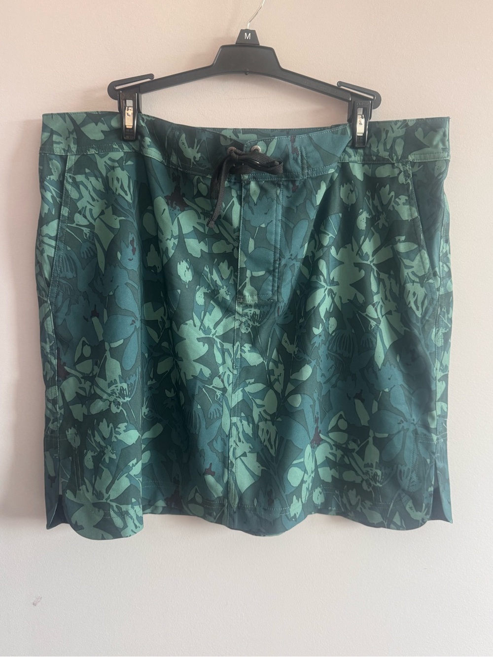 RipSkirt Hawaii Women’s XL Green Tropical Floral Wrap Skirt Beach Travel